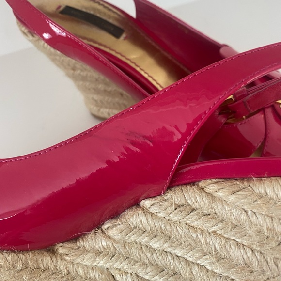 Louis Vuitton Fuchsia Vernis Wedges. 💖💖 - Picture 12 of 14